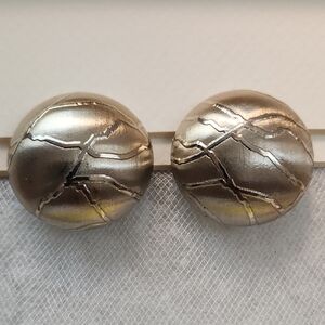 Vintage 1980s Gold Tone Domed Clip On Earrings Textured Cracked Metal